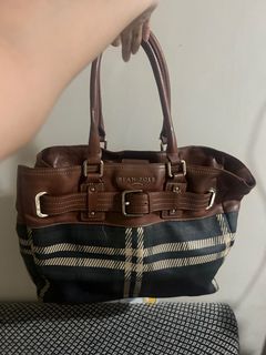(Category: ) located in . Submitted by thebagkarmaph (Listing ID 1327134740, Image 1). Description: .