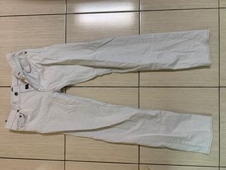 由 a06575136210708 (刊登 ID 1327191810，圖片 1) 提交，位於 的 (類別：)，說明：。