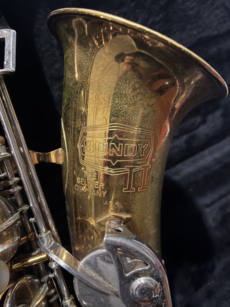 Bundy Selmer 2 Alto Saxophone (Category: Musical Instruments) located in Manila. Submitted by ryhze (Listing ID 1327197733, Image 2). Description: -Rfs: upgrade -Beginner friendly, good for tone polishing -Comes with free: cleaning kit, neck strap, grease, mouthpiece pad, reeds -negotiable.