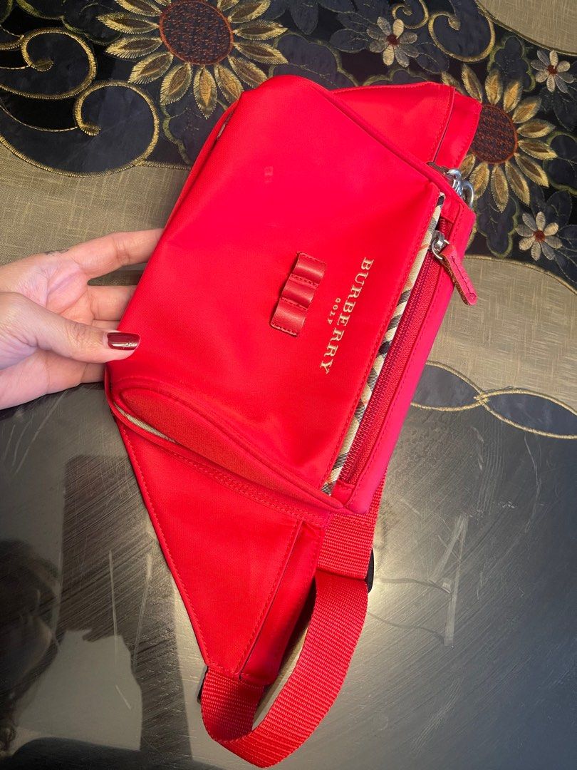 Burberry Beltbag (Category: Luxury Bags & Wallets) located in Manila. Submitted by theluxurybyaalheebotique (Listing ID 1327160885, Image 2). Description: 100% Original from Bookoff 🇯🇵 Last Price already posted Sign of usage: see actual pic LIKE NEW!!! Limited edition, walang pekeng ganitong style😊 Thank you!.
