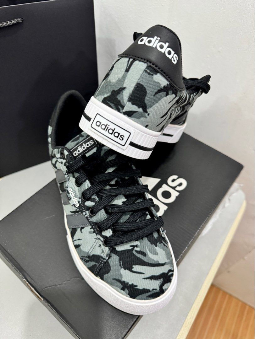 adidas gazelle silver green womens Kids adidas Superstar Shoes White / Camo HQ4287