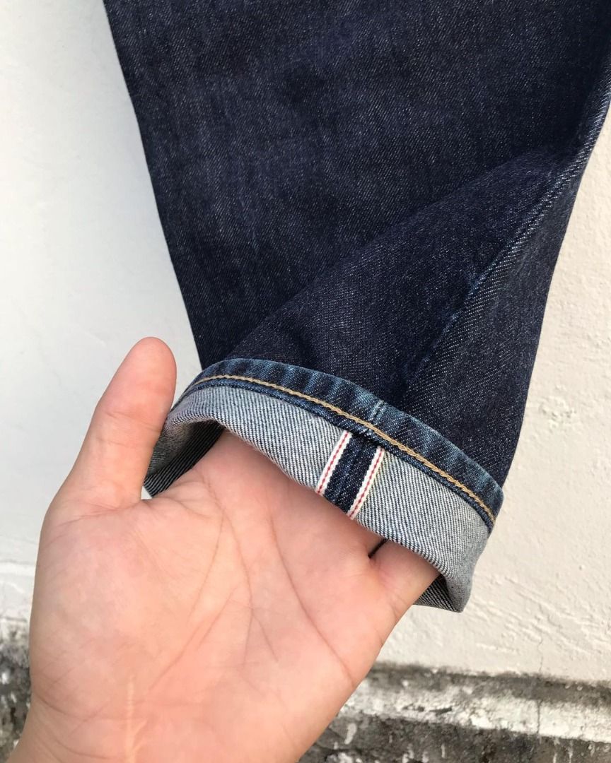 celana Jeans Uniqlo SELVEDGE bahan denim kokoh jahit rantai original cakep  bangett