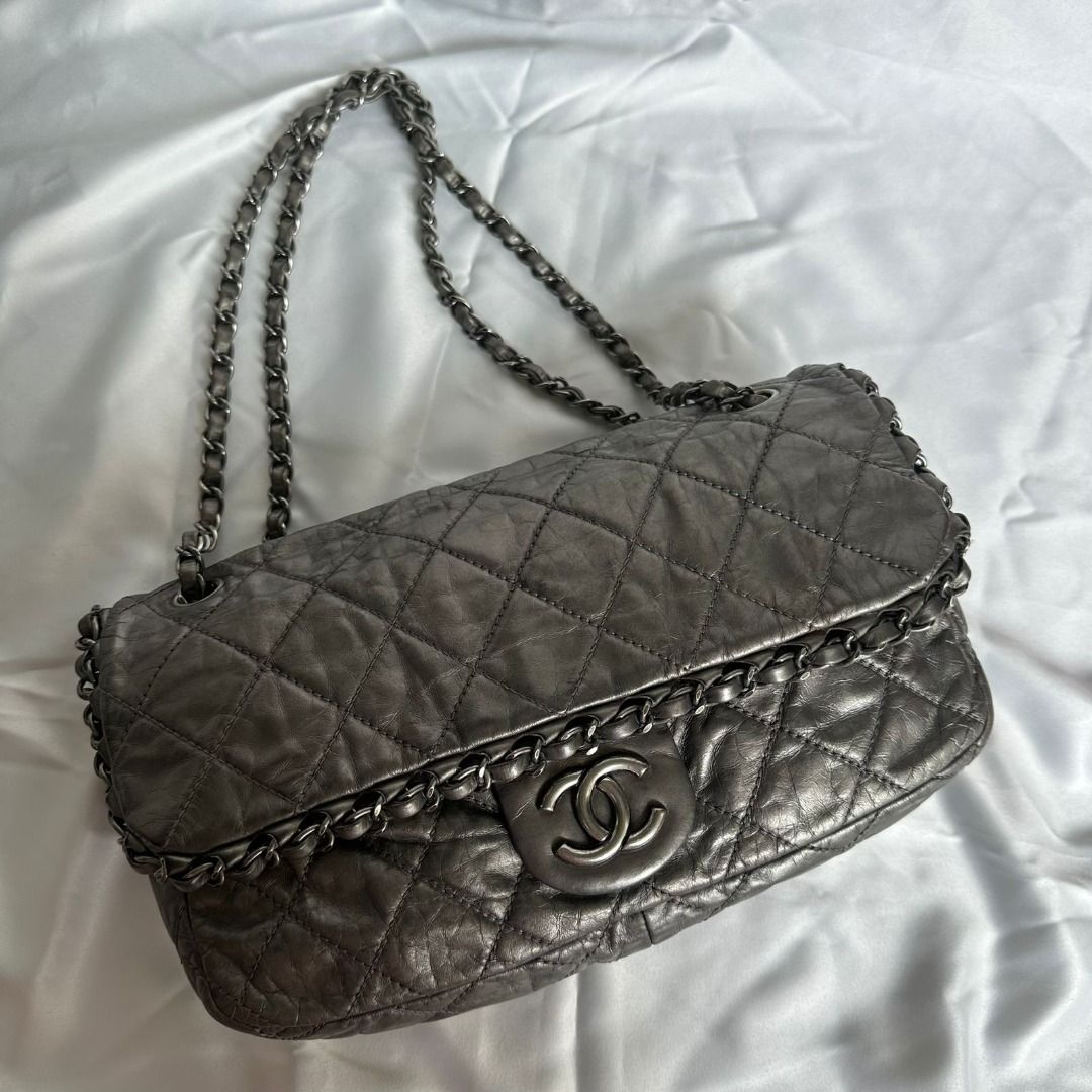Chanel dark silver Chain Me Around Medium Seri 16 (Bag Holo)