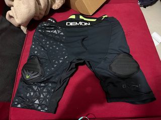 （分類：）位於 。 由 maxchow1516 提交（商品編號 1327182436，圖片 1）。簡介： 。