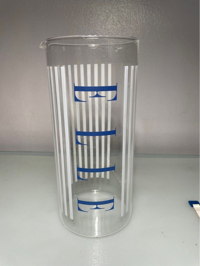 Elle Glass Measuring Cup (Category: Bakeware) located in Quezon City. Submitted by nona.declutters (Listing ID 1327084738, Image 1). Description: .