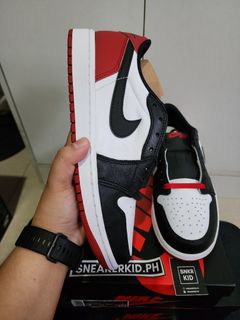 (Category: ) located in . Submitted by sneakerkid.ph (Listing ID 1327210756, Image 1). Description: .