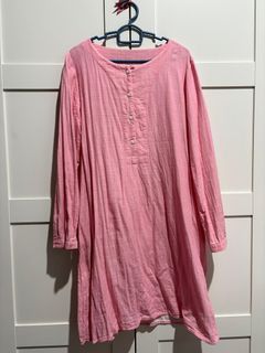 (Category: ) located in . Submitted by shopwithafrina (Listing ID 1327181371, Image 1). Description: .