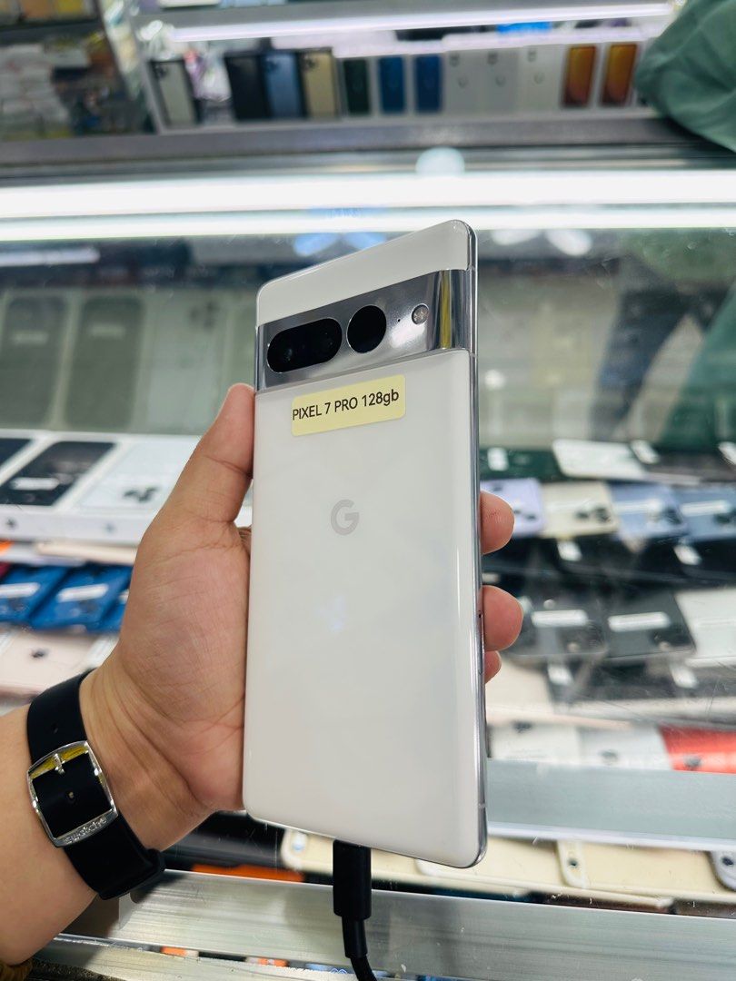 Google Pixel 7 Pro 128gb US full openline (Category: Google Pixel) located in San Juan City. Submitted by javedsgadgetshop (Listing ID 1327115854, Image 3). Description: OPEN FOR INSTALLMENT VIA CREDIT CARD/GGIVES/SPAY/BILLEASE & SWAP/TRADE-IN! BUY AND SELL! Quick Specs : Google Pixel 7Pro •128gb •US Variant •Good batt health •Factory Unlock •95% Smoothness •No hidden issue | No Repaired •100% Authentic | Not Refurbished •w/ OEM Charger & store w