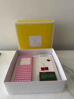 （分類：）位於 。 由 vishaa852 提交（商品編號 1327058660，圖片 1）。簡介： 。