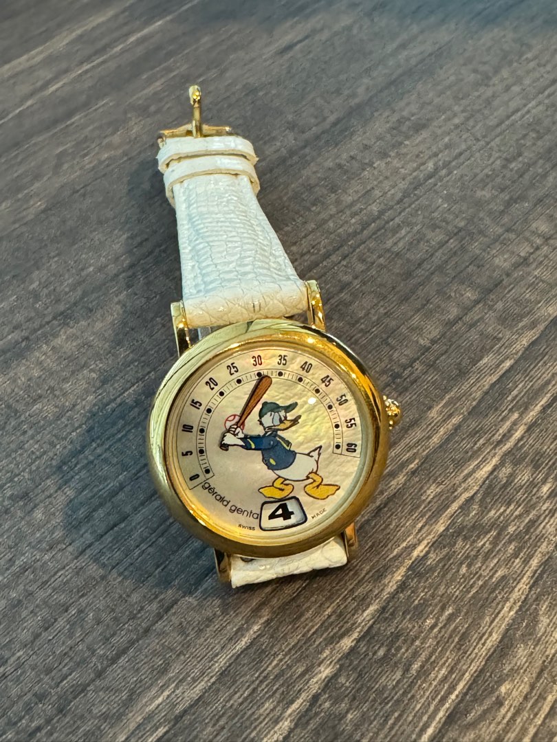 Gerald Genta Retro Fantasy Donald Duck Women s Fashion Watches Accessories Watches on Carousell