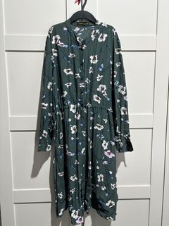 (Category: ) located in . Submitted by shopwithafrina (Listing ID 1327178992, Image 1). Description: .