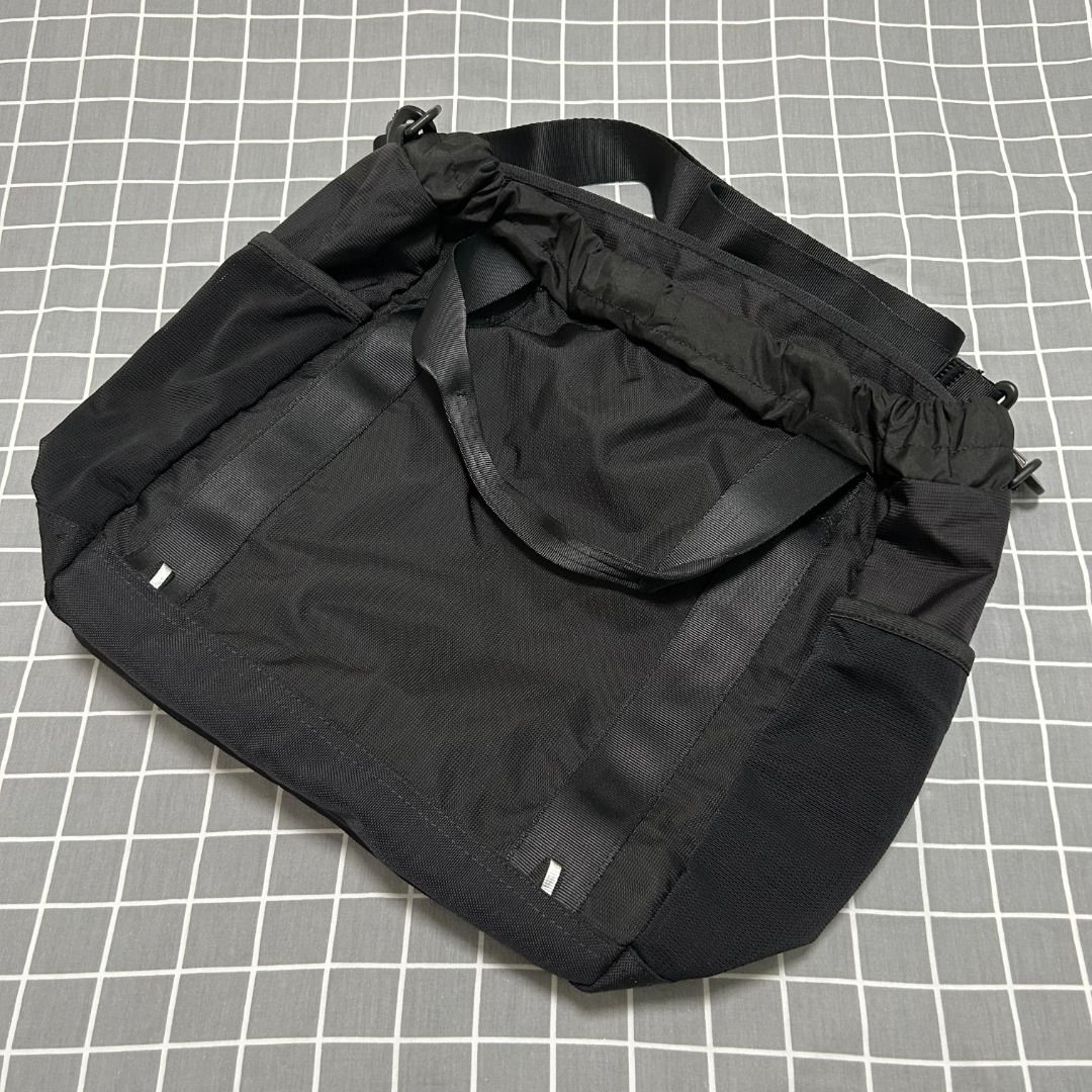 Herschel Supply Co. Barnes Trail Tote Bag Black