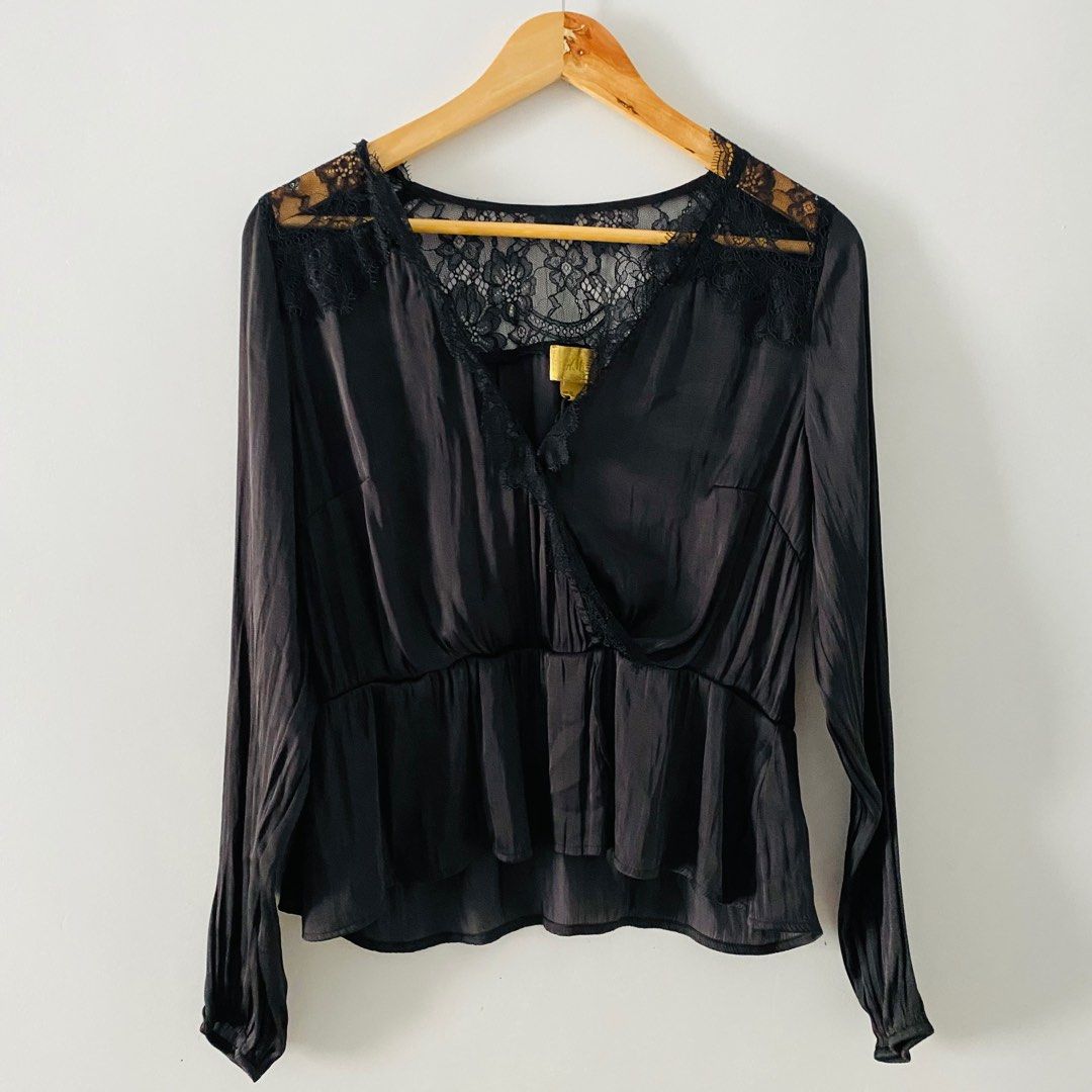 H&m black peplum top deals