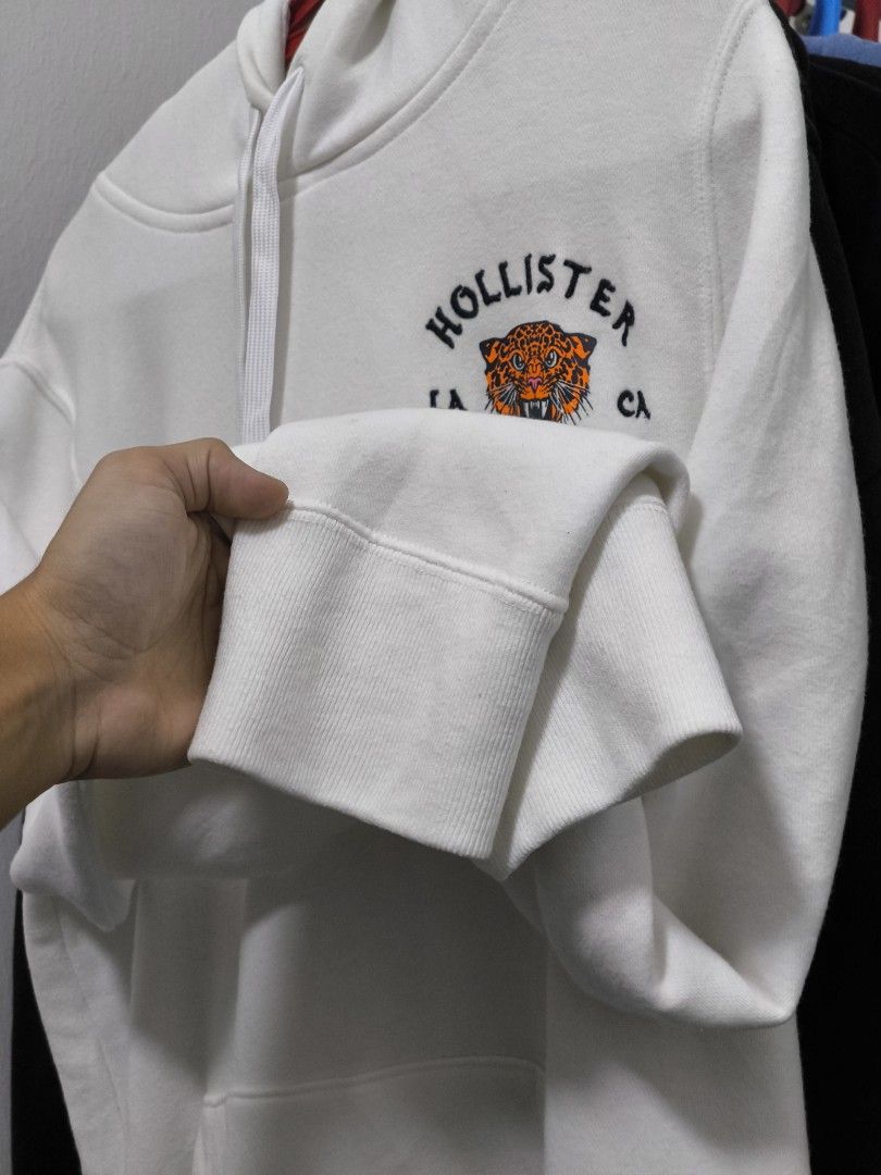 Hollister Tiger Hoodie Men s Fashion Tops Sets Hoodies on Carousell