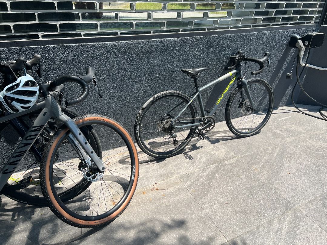 ISLABIKES Luath 24 Lightweight childs bike bicycle. Not specialized Trek 24 wheels. Kids bike. Road Bike. XC Bike. Childs Bike