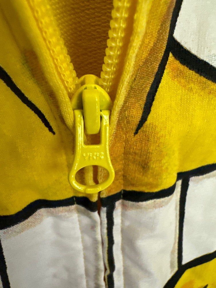 Jacket (Category: Coats, Jackets and Outerwear) located in Singapore. Submitted by windardwezzy (Listing ID 1327051286, Image 3). Description: Never worn. Gift from friend who purchase overseas. .
