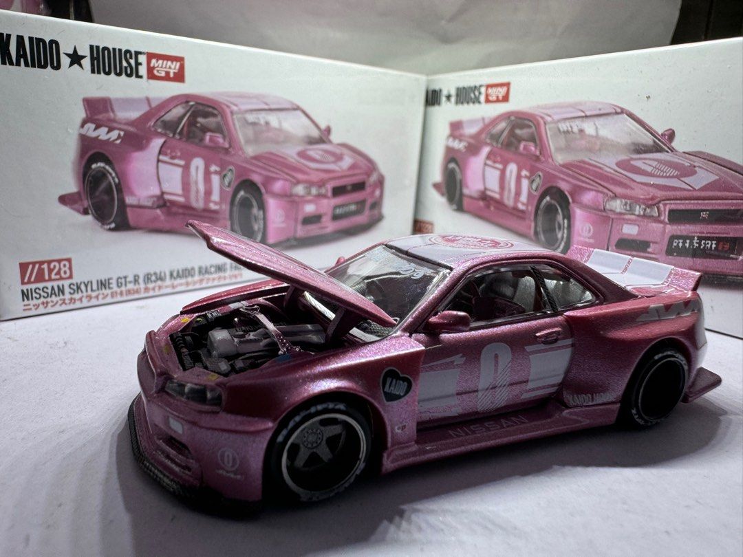Kaido House GT-R R34 #128 pink nismo (Sealed), Toys & Collectibles