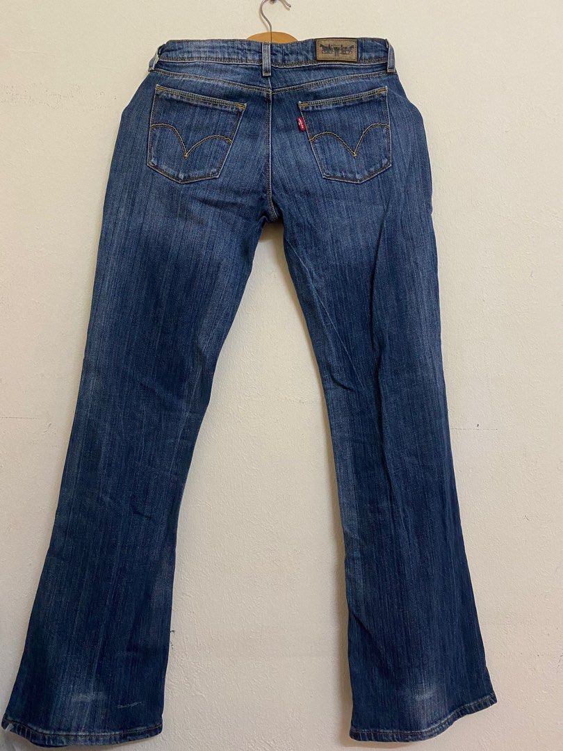 Levi s 572 Boot Cut Ladies
