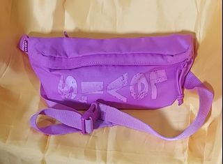 (Category: ) located in . Submitted by ForQueens (Listing ID 1327161128, Image 1). Description: .