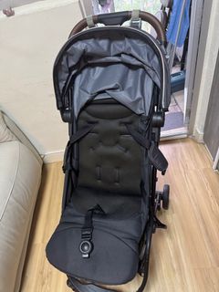 （分類：）位於 。 由 lauwing12 提交（商品編號 1327065239，圖片 1）。簡介： 。