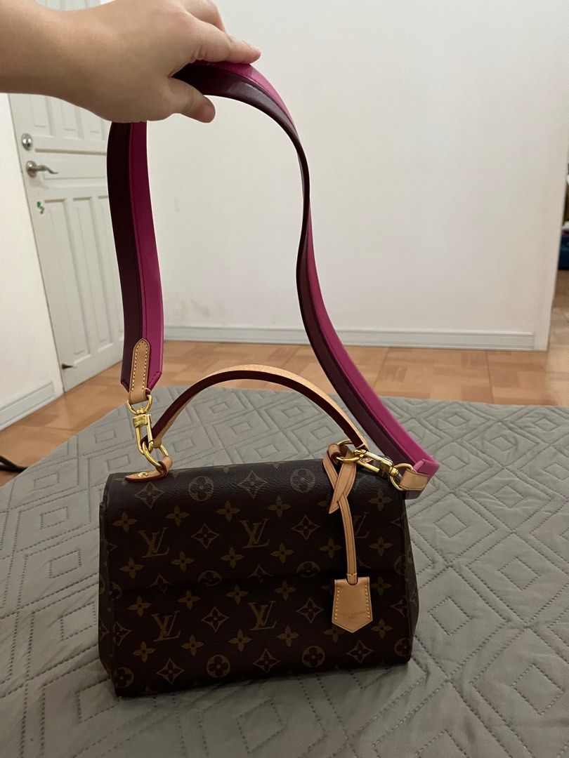 Louis Vuitton cluny BB (Category: Luxury Bags & Wallets) located in Cagayan de Oro. Submitted by bliss.closet (Listing ID 1327210337, Image 3). Description: Louis vuitton cluny BB Almost new Clean inside and out.