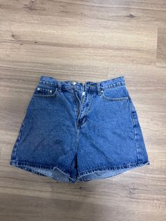 (Category: ) located in . Submitted by xindychoo (Listing ID 1327174979, Image 1). Description: .