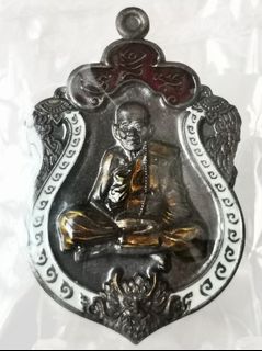 (Category: ) located in . Submitted by buddhisthai_artifacts (Listing ID 1327117652, Image 1). Description: .