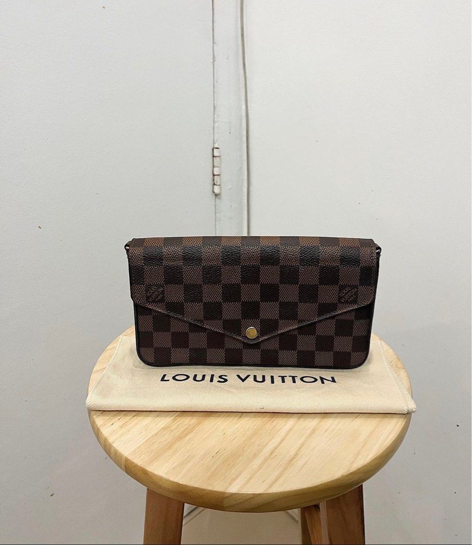 LV Felicie Damier Ebene (Category: Luxury Bags & Wallets) located in Makati City. Submitted by jayclopez (Listing ID 1327122197, Image 1). Description: 100% authentic With receipt, dustbag and gold chain.