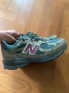 (Category: ) located in . Submitted by sneakergeek (Listing ID 1327045337, Image 1). Description: .