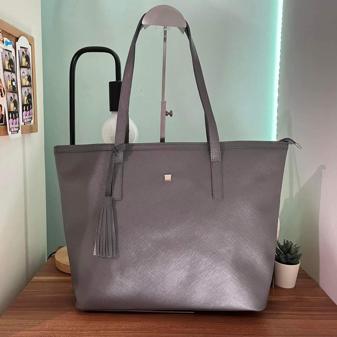 Nicole Miller Tote in Grey Women s Fashion Bags Wallets Tote Bags on Carousell