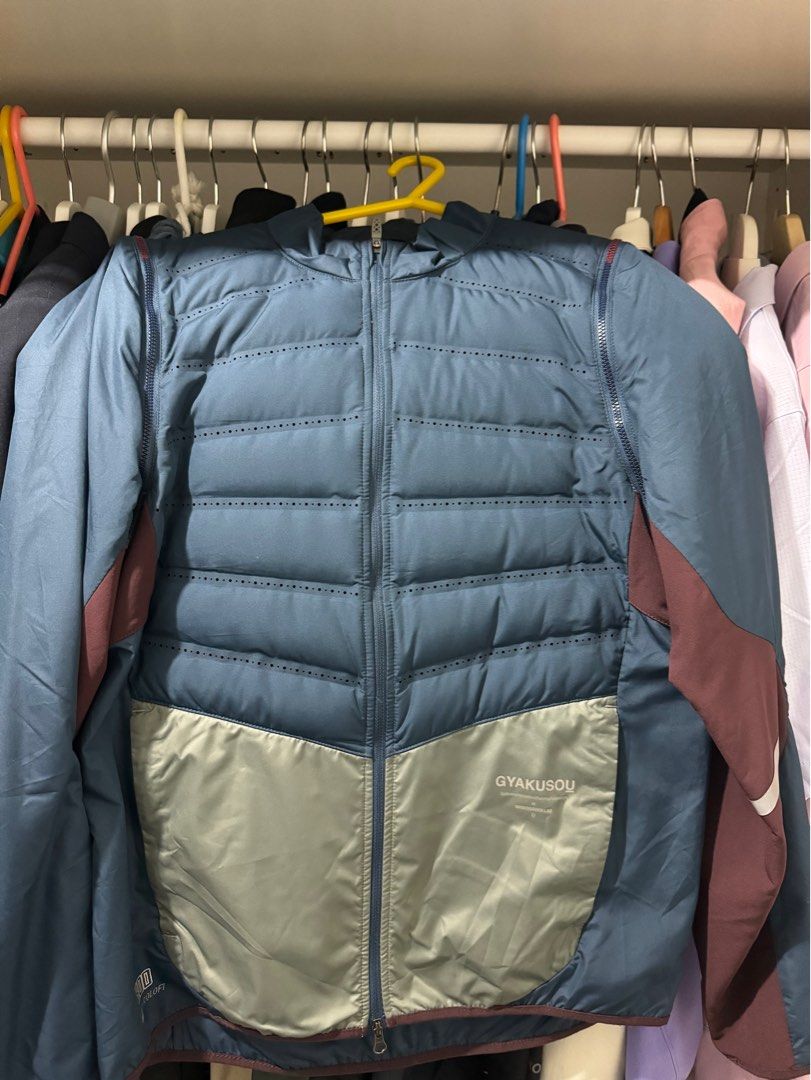 Gyakusou aeroloft top