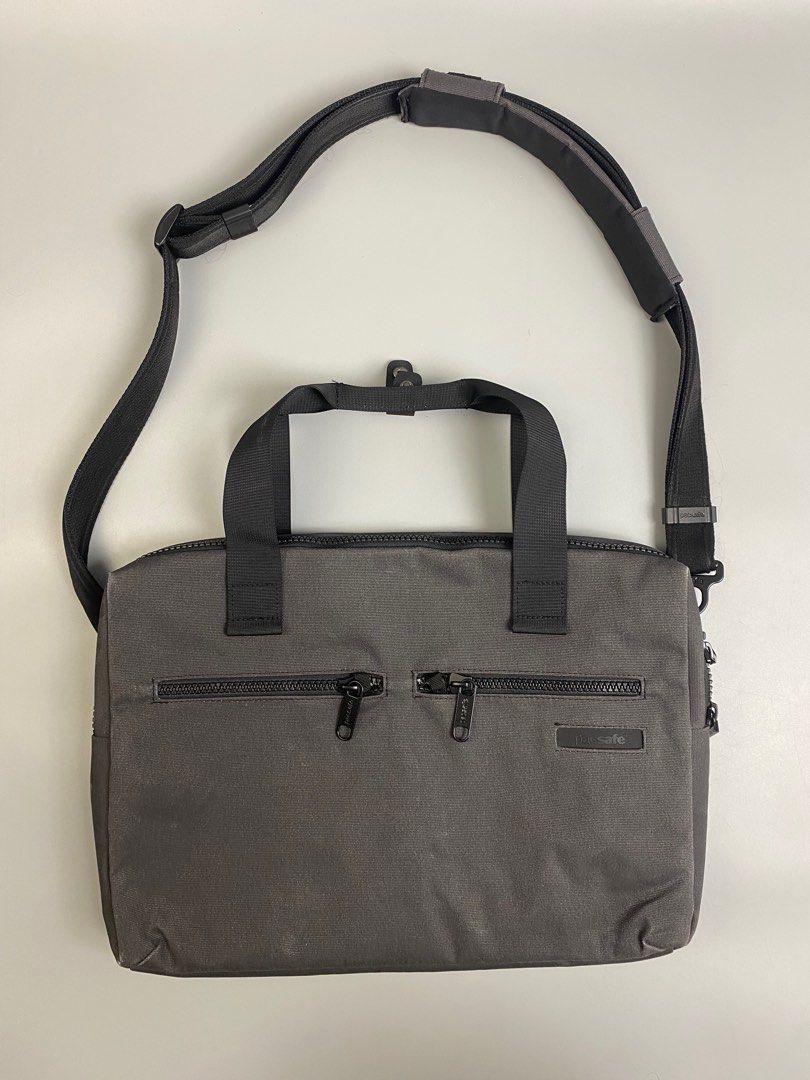 Pacsafe Intasafe Z400 Anti Theft Shoulder bag