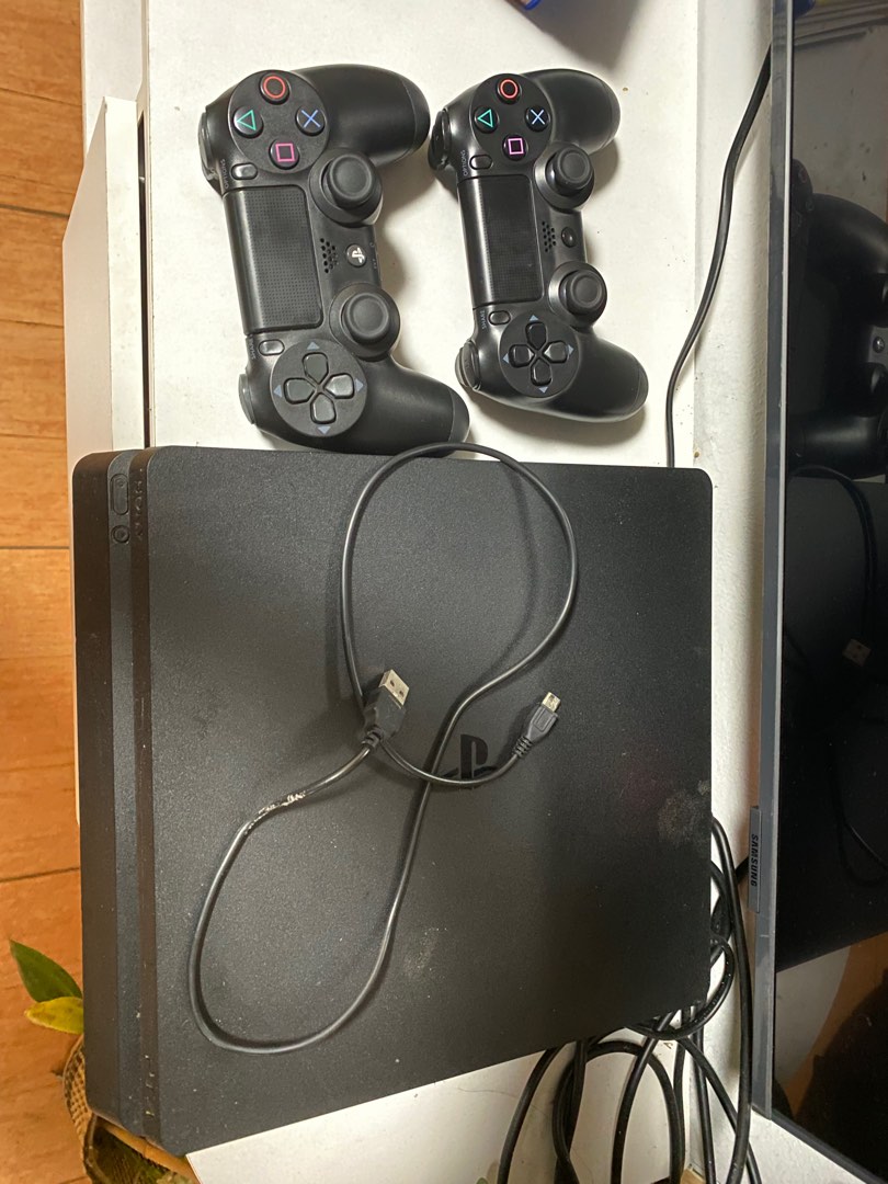 Playstation 4 slim 1tb package with games, Video Gaming, Video Game