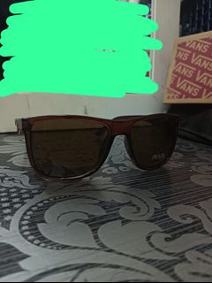 (Category: ) located in . Submitted by nikstoremy22 (Listing ID 1327084631, Image 1). Description: .