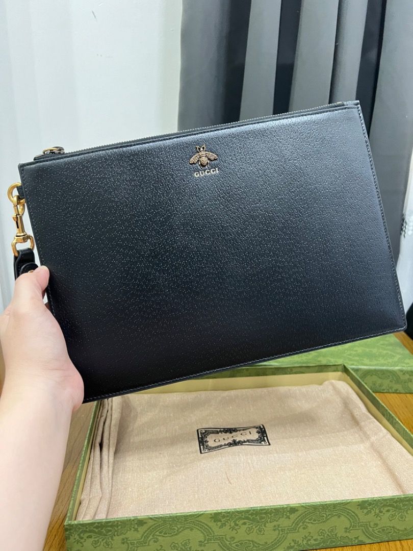Gucci bee clutch deals