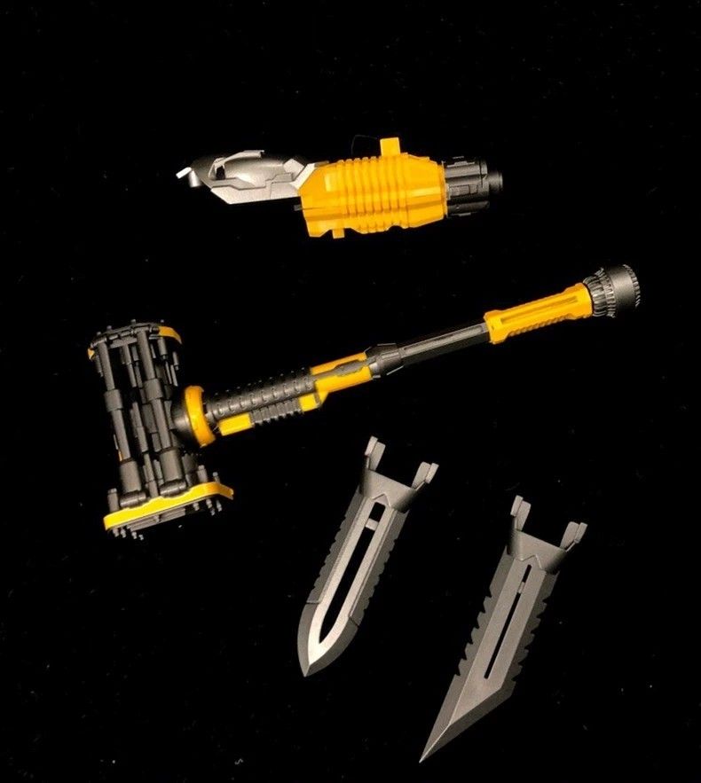 Preorder! Transformers Cyber Era CE-01 King Bee Knight