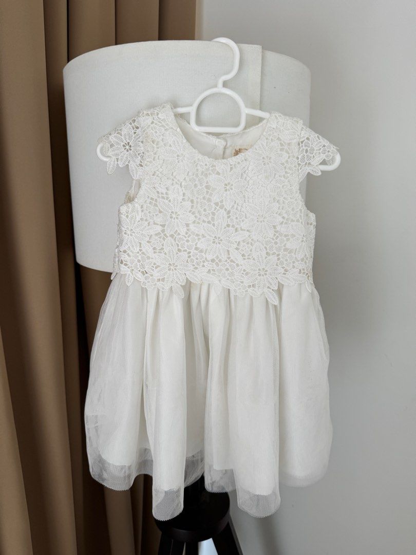 Primark White Dress, Babies & Kids, Babies & Kids Fashion on Carousell