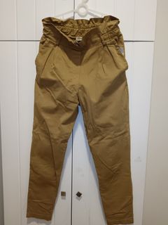 (Category: ) located in . Submitted by bainycloset (Listing ID 1327135990, Image 1). Description: .