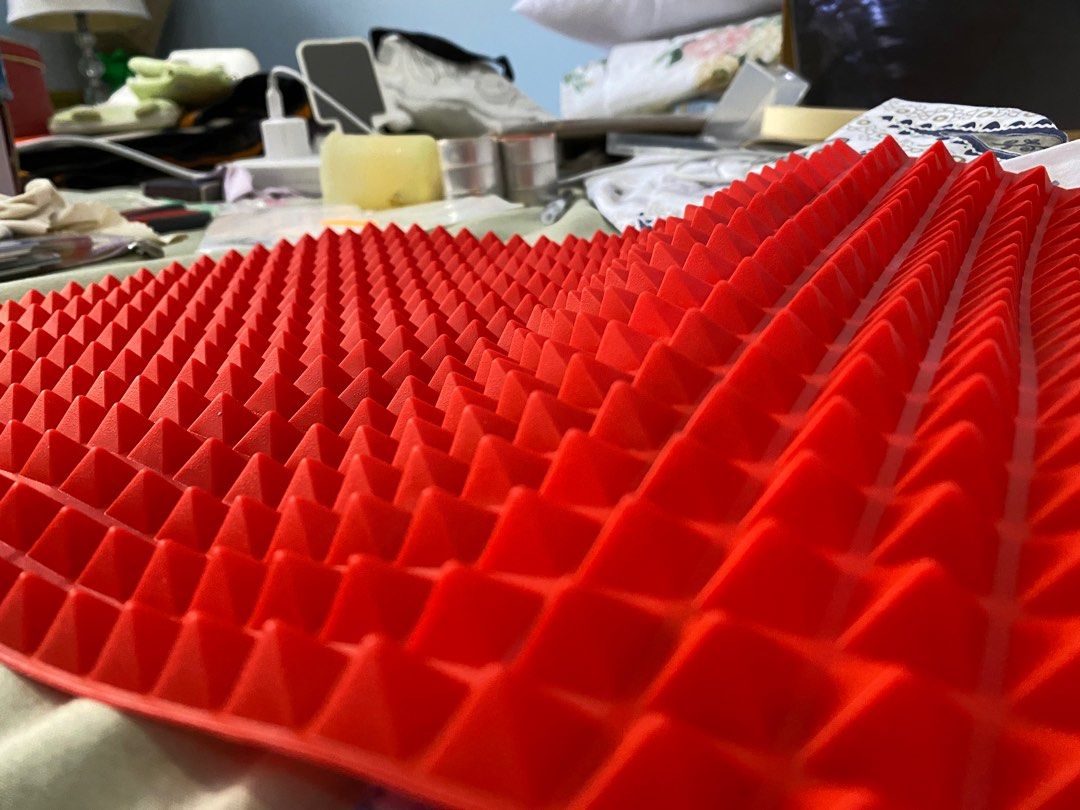 Red Silicone Pyramid Doming Mat | Resin | Crafting (Category: Craft Supplies & Tools) located in Las Pinas. Submitted by dumpsterfire101 (Listing ID 1327056105, Image 2). Description: Unused. 16.25 x 11.5 inches..