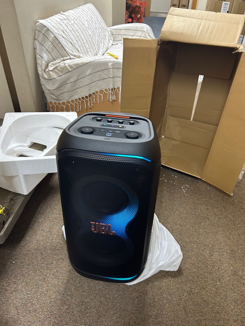 (Category: ) located in . Submitted by jbl.rent.sg (Listing ID 1296674843, Image 1). Description: .