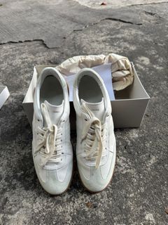 (Category: ) located in . Submitted by ralph_clothes (Listing ID 1327090623, Image 1). Description: .