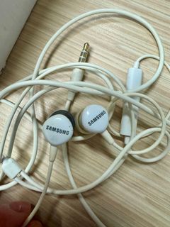 （分類：）位於 。 由 calvinc0815 提交（商品編號 1327074956，圖片 1）。簡介： 。