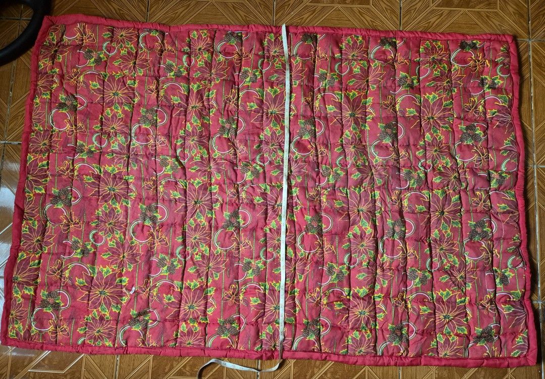 Single Long Floor or Door Mat / Single Sofa Mat (40x60) (Category: Carpets, Mats & Flooring) located in Mandaluyong City. Submitted by sdl_ftn (Listing ID 1327094777, Image 3). Description: Single Long Sofa Mat / Single Long Door or Floor Mat (Makapal, Xmas Design) - Kung ano po Yung nasa pics eto din po Yung item - Length: 60 inches, Width: 40 inches RFS: decluttering MOP: Gcash/BPI/Maya SHIPPING/DELIVERY: Lalamove/LBC/J&T *SF to be shouldered b