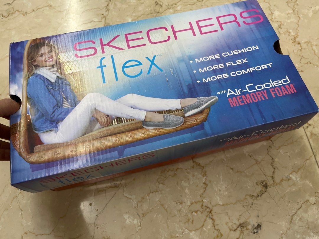 Skechers Gratis Divine Bloom embroidered flowers