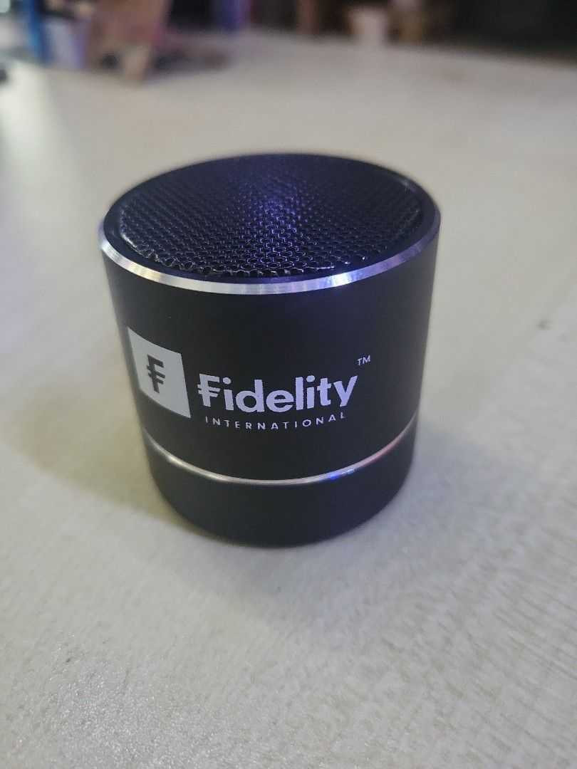 Small Bluetooth Speaker65747919293825111