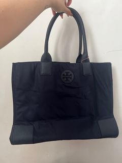 （分類：）位於 。 由 second_handsssss 提交（商品編號 1327083990，圖片 1）。簡介： 。