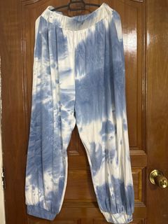 (Category: ) located in . Submitted by d.floral (Listing ID 1327157565, Image 1). Description: .