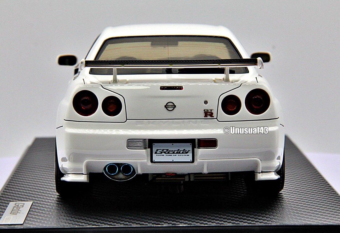 1/18 Ignition Model Trust GReddy 34RX White Nissan R34 GTR