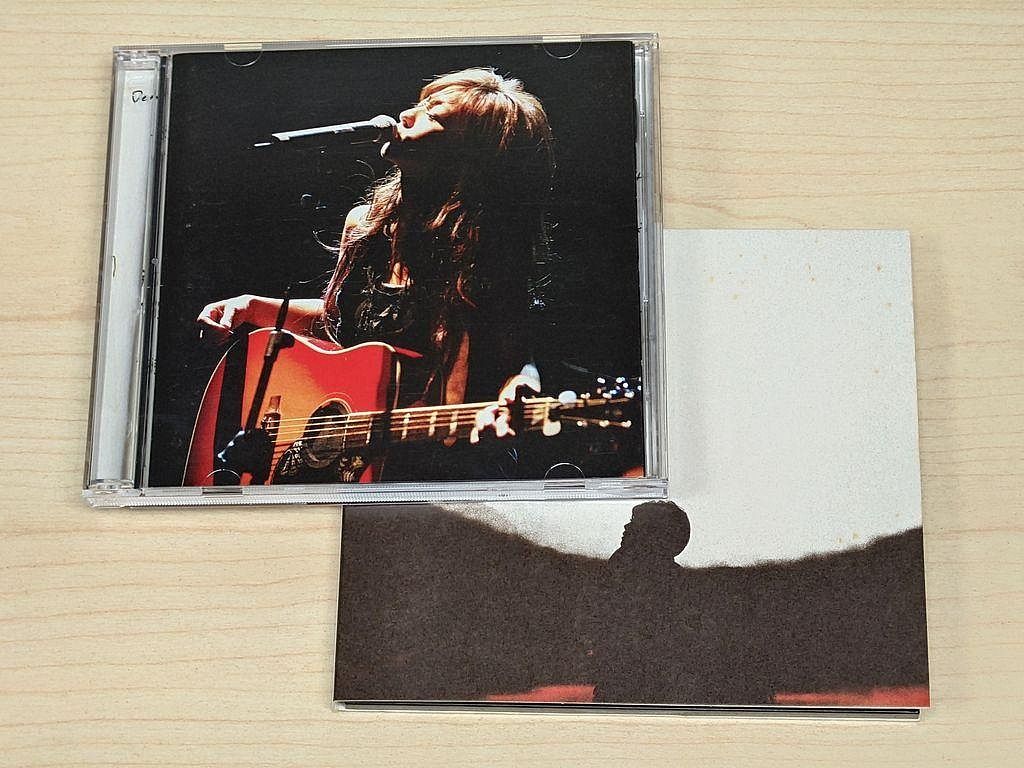 陳綺貞花的姿態經典實録（限量精裝版）（2CD+DVD）