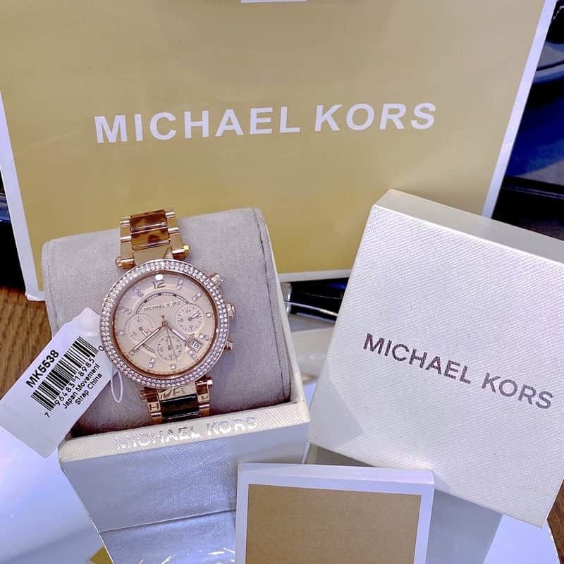 SUPER SALE Michael Kors Watch Parker Chronograph MK5538 Women s Watch Women s Fashion Watches Accessories Watches on Carousell